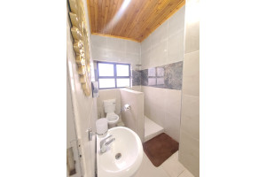 deluxe bath
